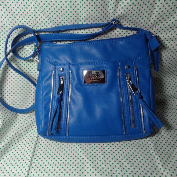 Relisted aqua Y2K purse adjustable strap front zipper details - Picture 7 of 11